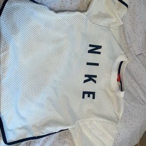 A non used Nike mesh tee